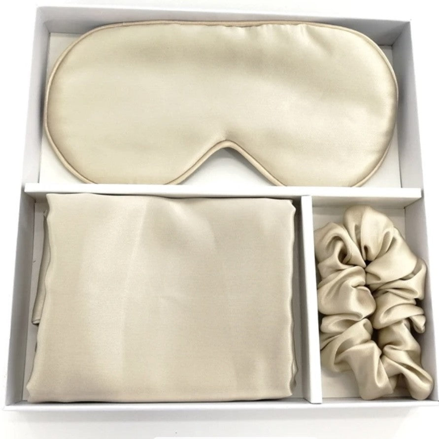 100% Mulberry Silk Gift Set with Eye Mask, Pillow Case and Scrunchie
