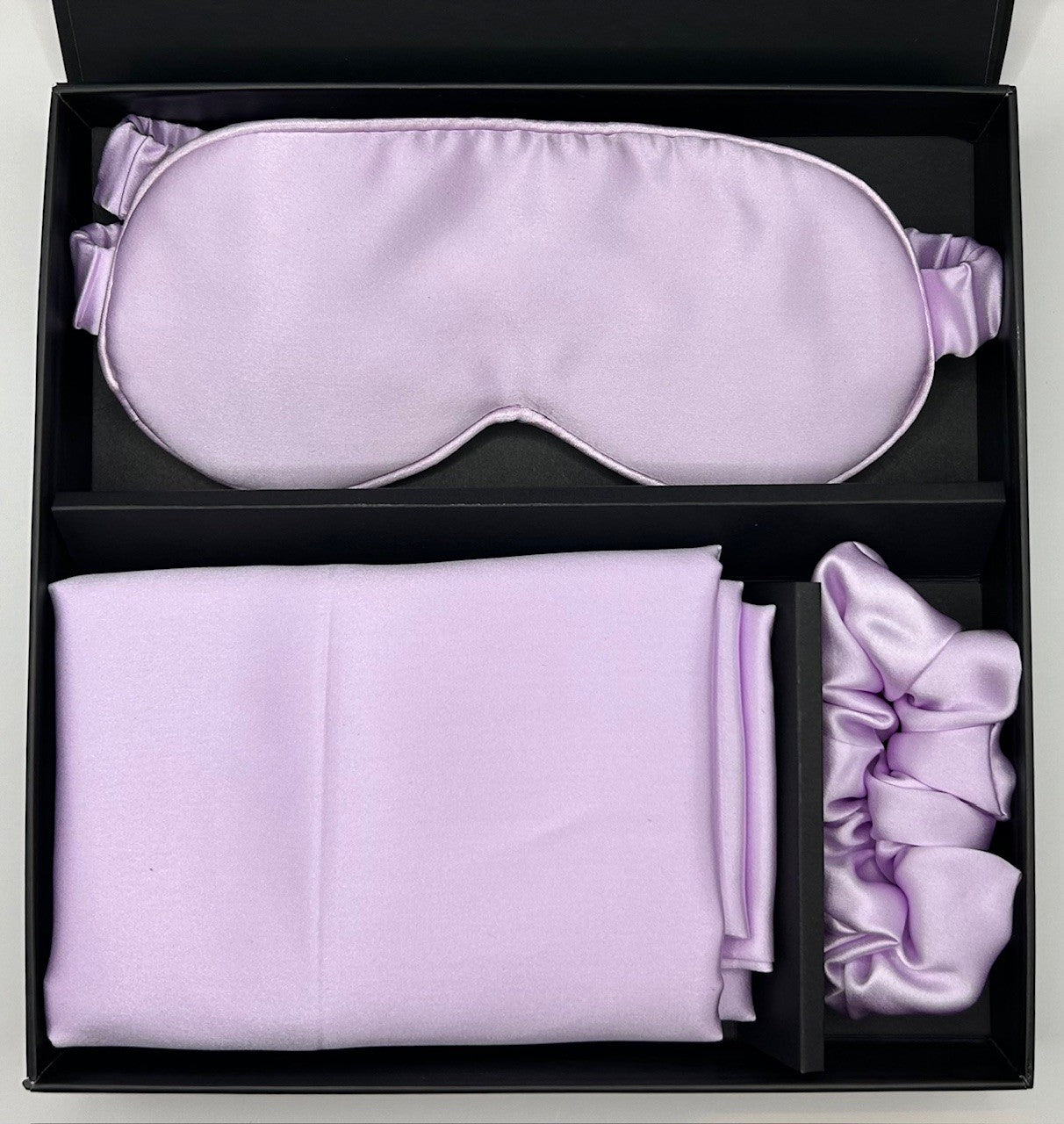 100% Mulberry Silk Gift Set with Eye Mask, Pillow Case and Scrunchie