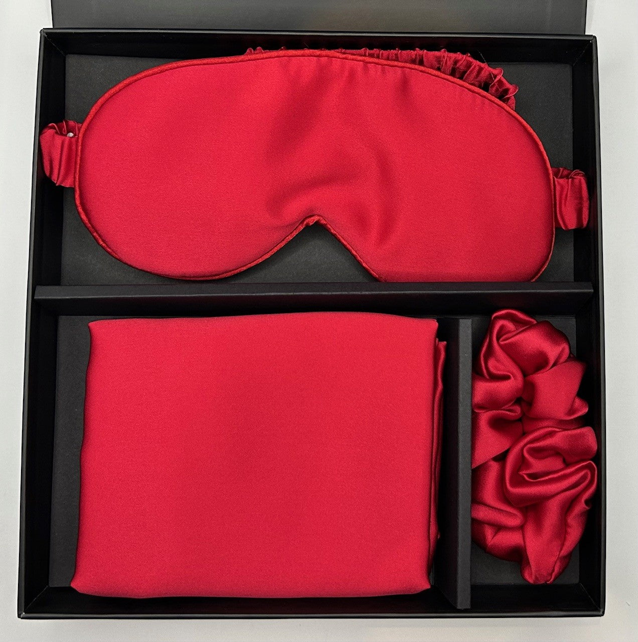 100% Mulberry Silk Gift Set with Eye Mask, Pillow Case and Scrunchie