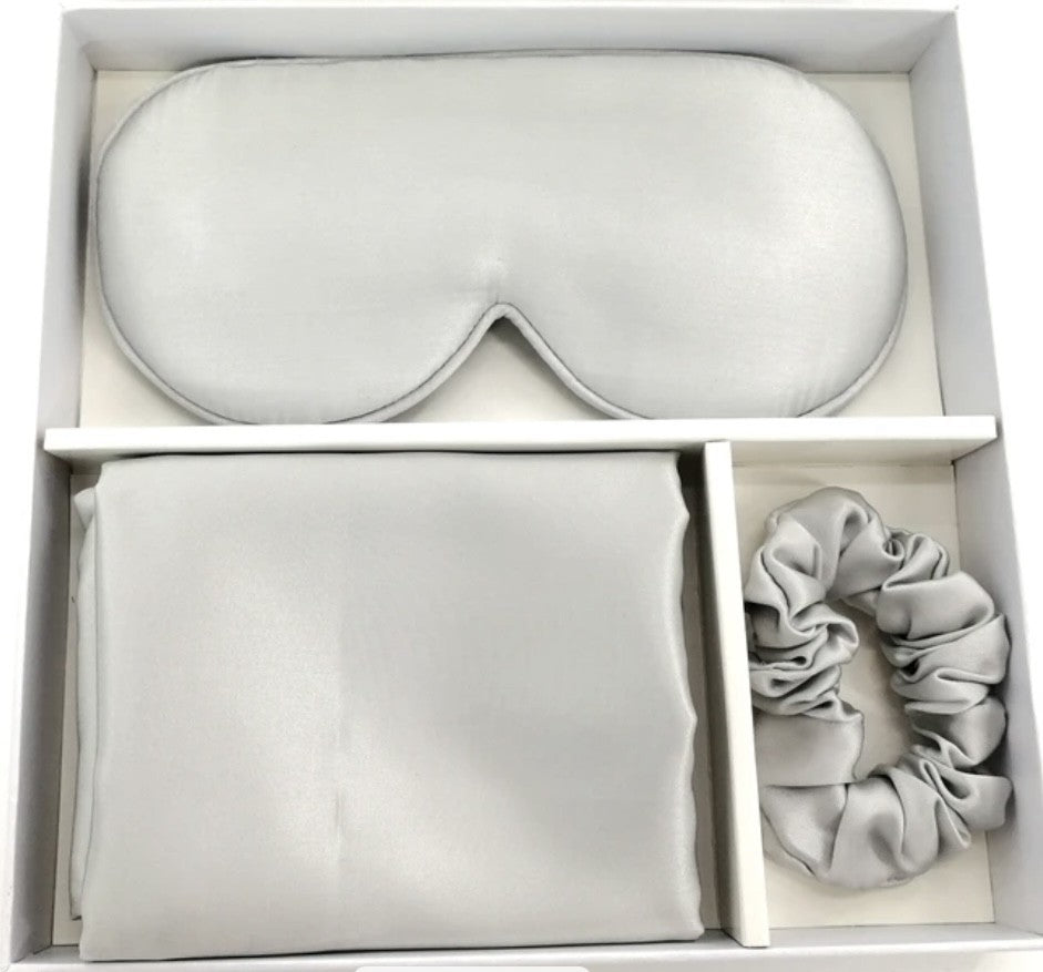 100% Mulberry Silk Gift Set with Eye Mask, Pillow Case and Scrunchie
